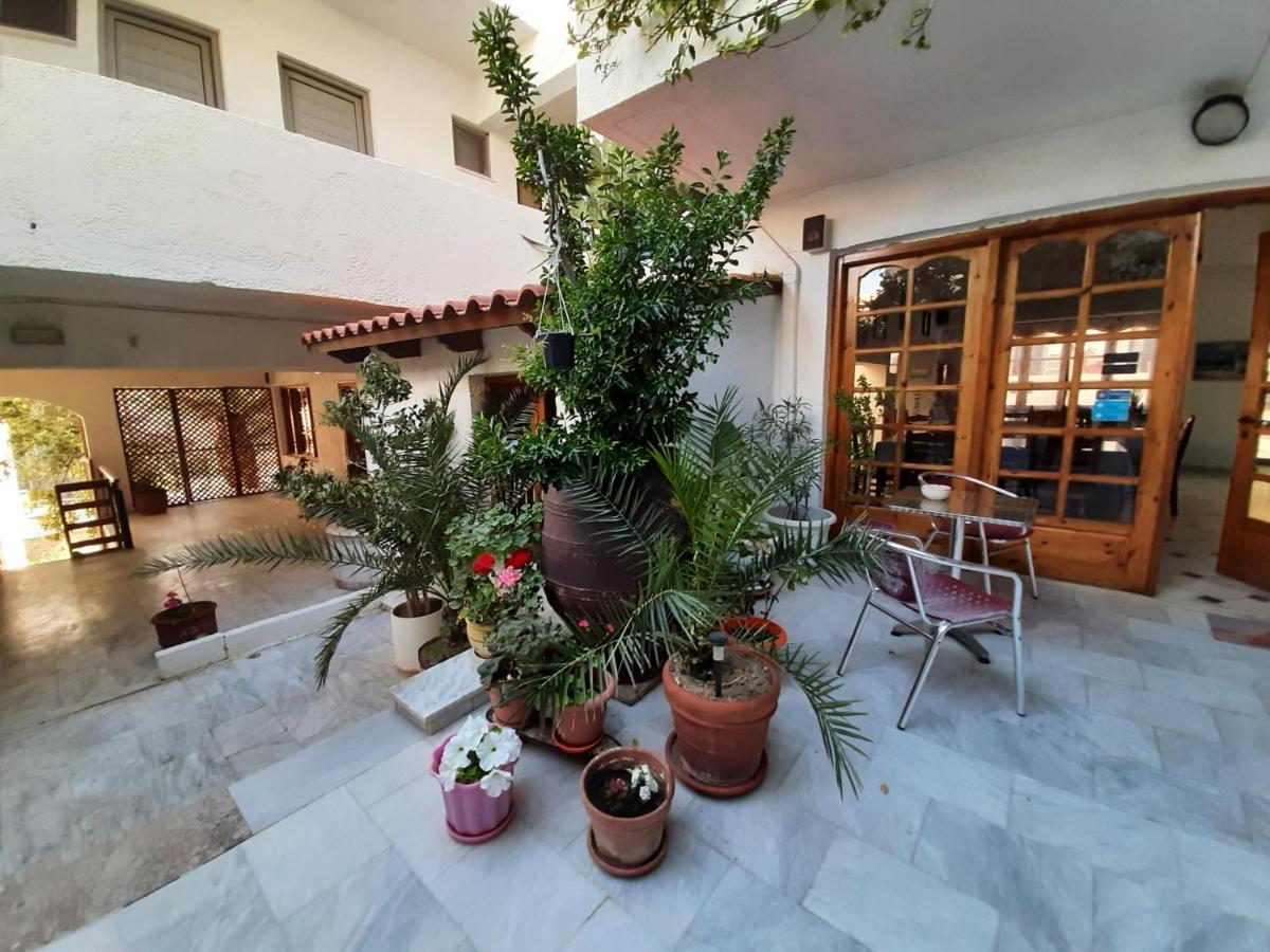 Ostria Hotel Agia Galini Екстериор снимка