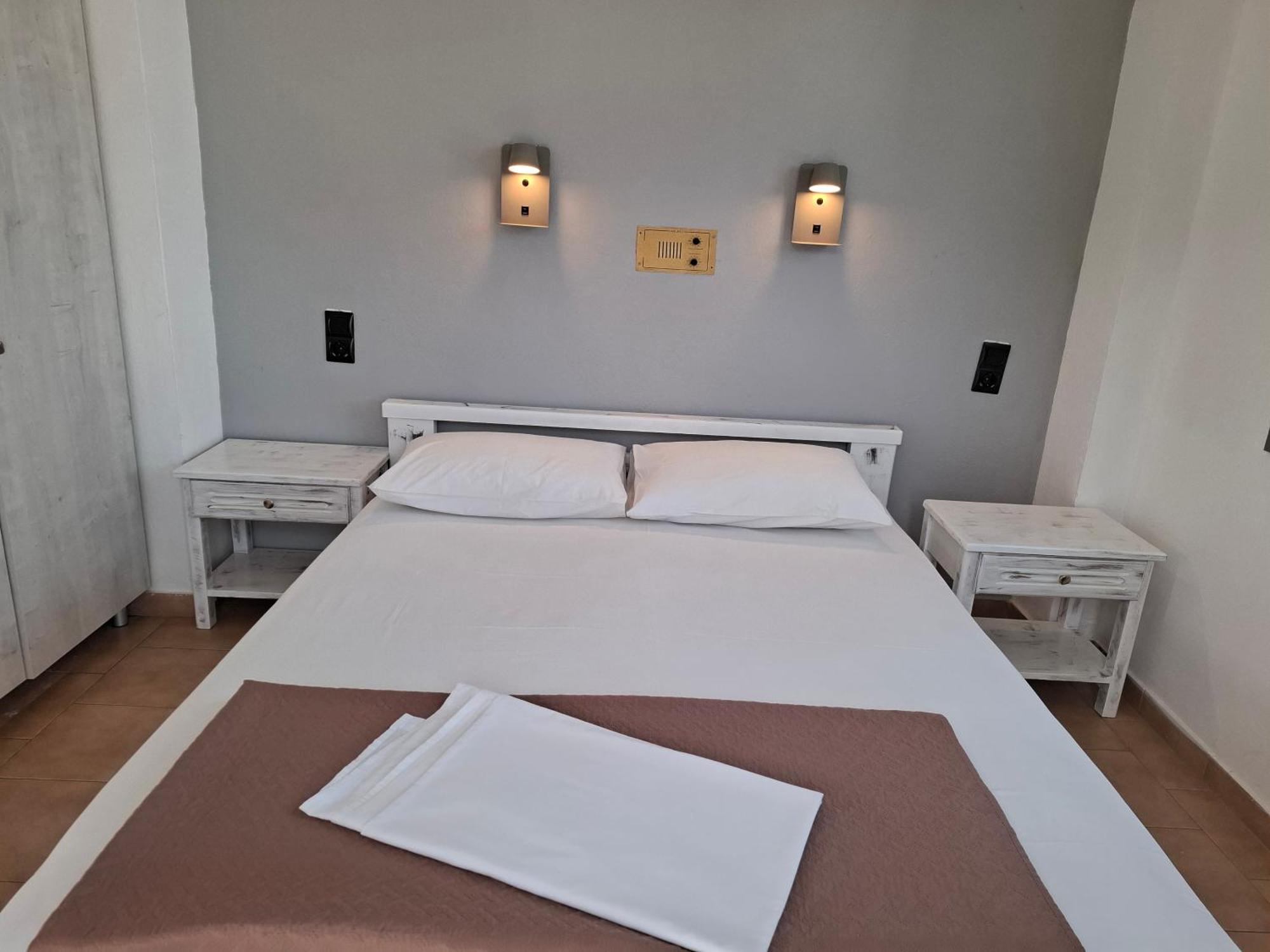 Ostria Hotel Agia Galini Екстериор снимка