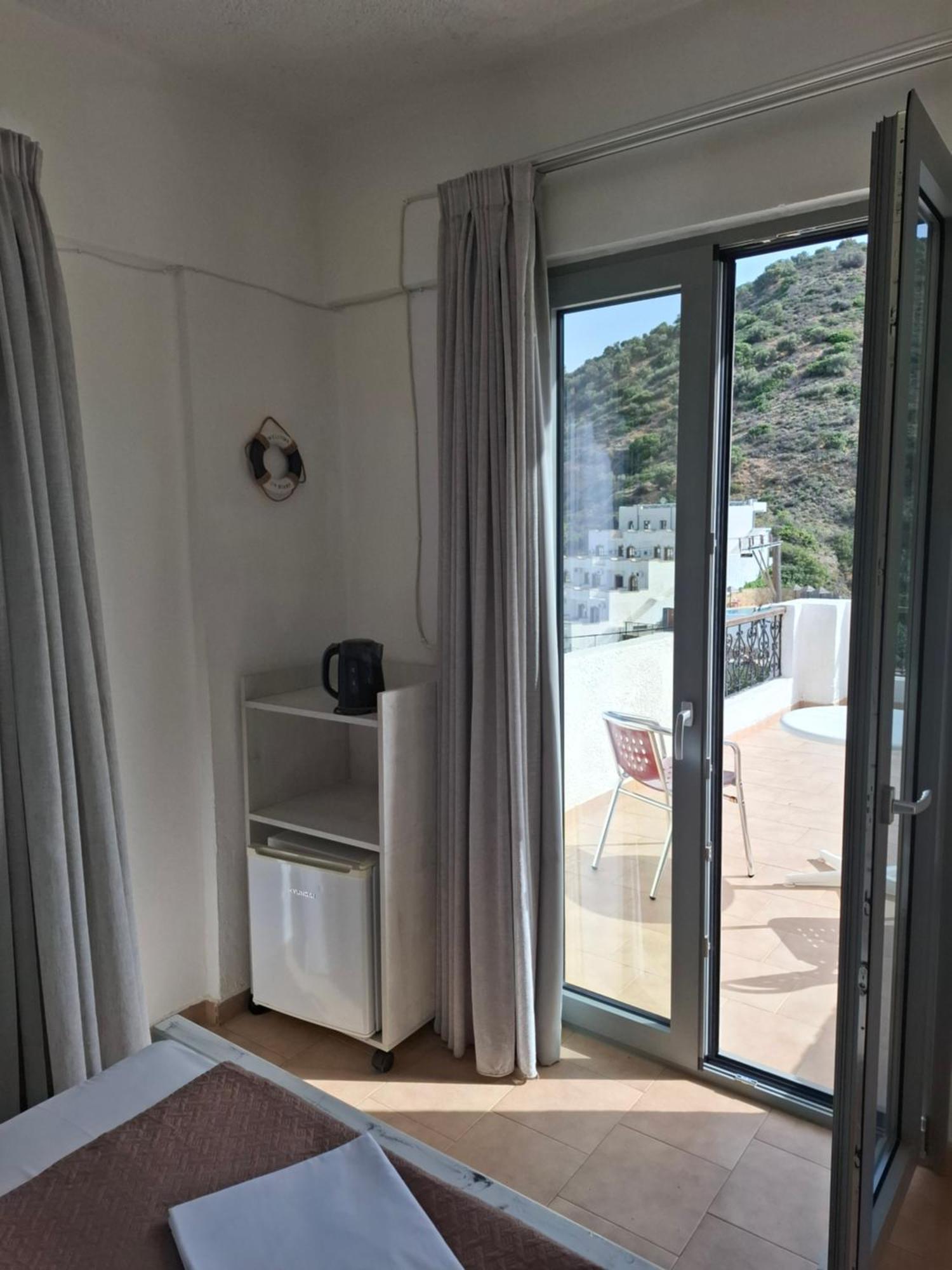 Ostria Hotel Agia Galini Екстериор снимка