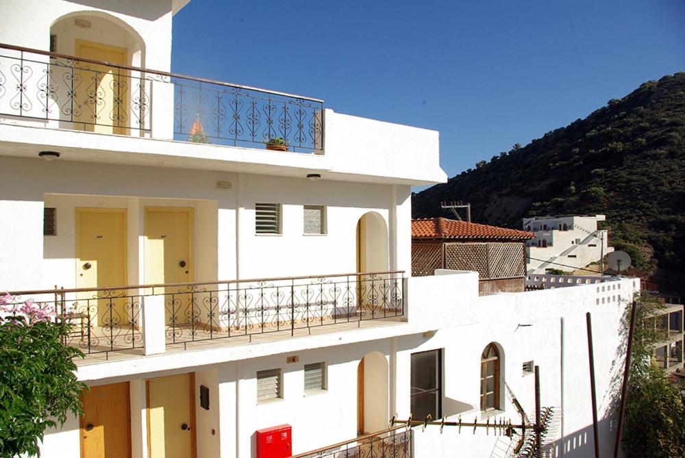 Ostria Hotel Agia Galini Екстериор снимка
